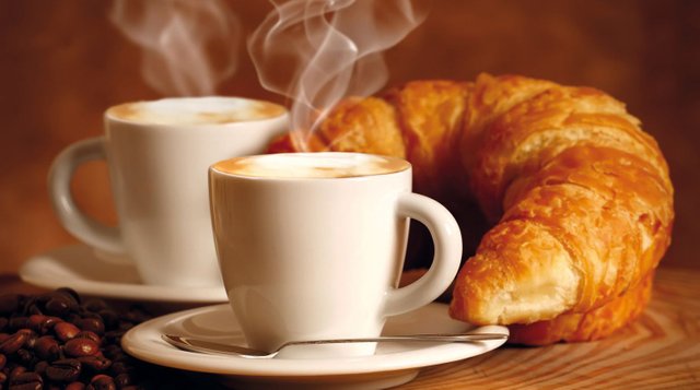 croissant-cafes.jpg