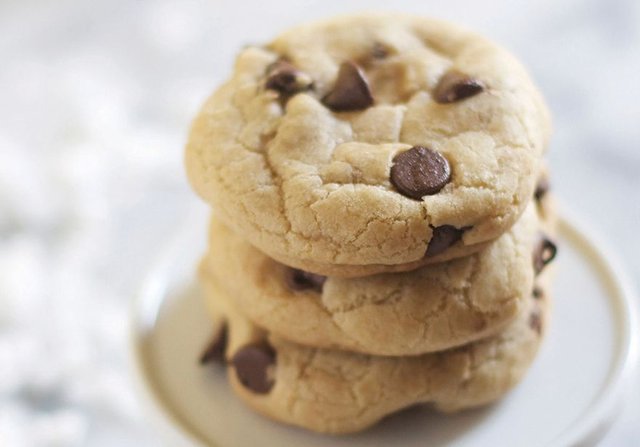 cannabis_infused_chocolate_chip_cookies.jpg