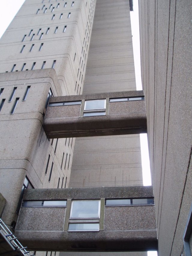 14. Trellick Tower.jpg