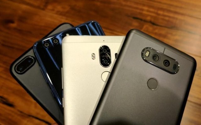 dual-camera-smartphones.jpg