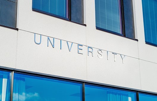 university-2119707__340.jpg