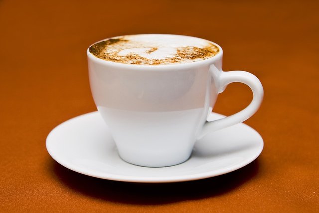 cappuccino-756490_960_720.jpg