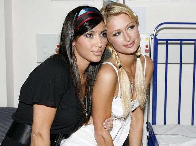 Kim-Kardashian-and-Paris-Hilton.jpeg