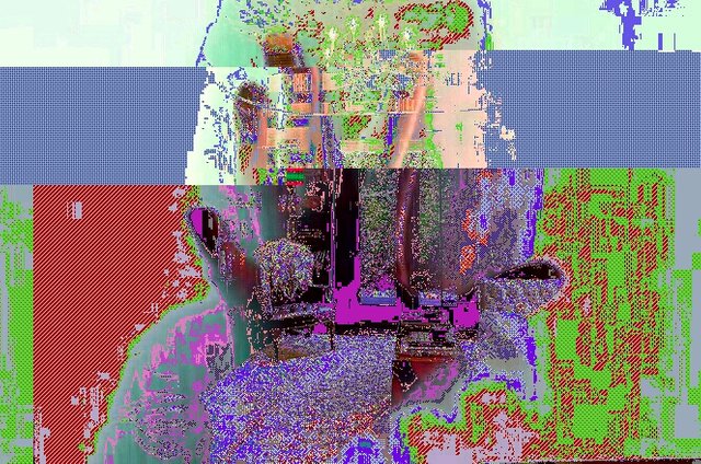 20170817223253_glitch.jpg