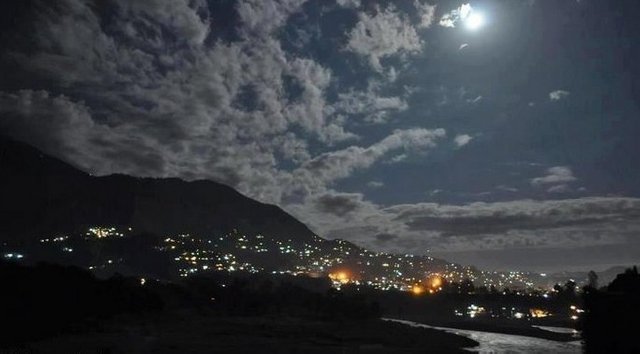 Muzafarabad-at-night1.jpg