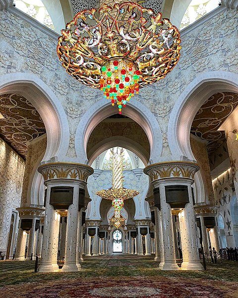 480px-Interior_Sheikh_Zayed_Mosque3.jpg