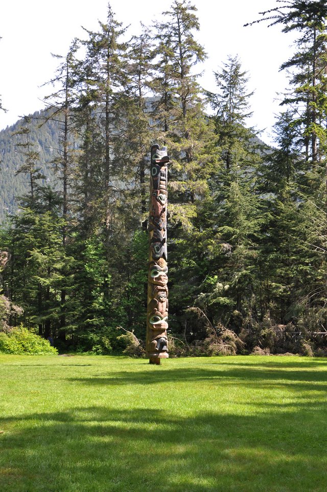 TotemPole00.jpg