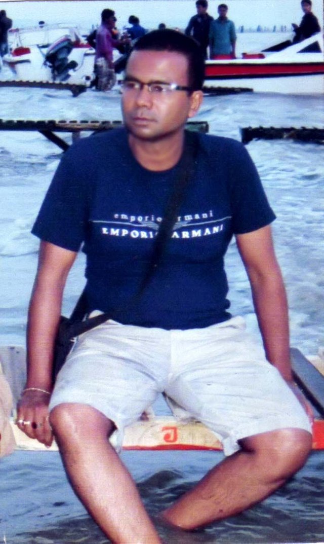 ALAMIN IN THE SEA.jpg