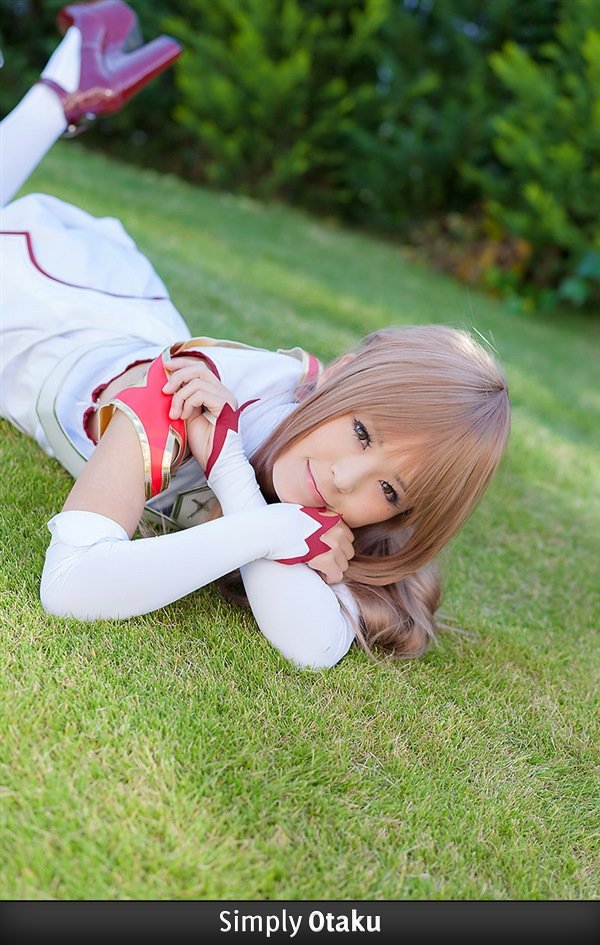 sword-art-online-cosplay-asuna-by-akitsu-honoka-10.jpg