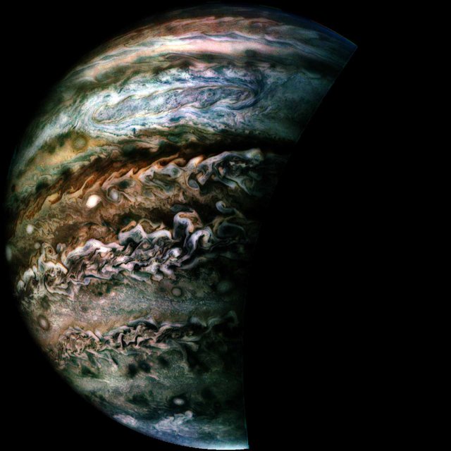 Juno13.jpeg