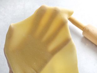 H2_Pasta_Transparent_Dough_7.jpg