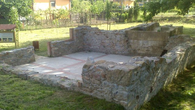 aviles09.jpg