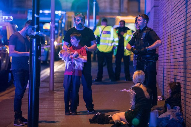 reports-of-an-explosion-at-Manchester-Arena-1.jpg