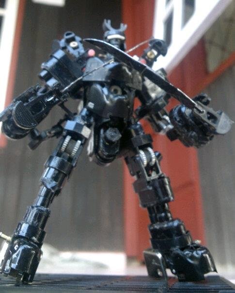 robot-iron-man-mengagumkan-dari-korek-api-gas-22.jpeg