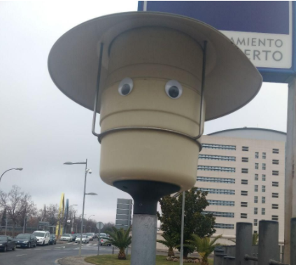 Googly lamp and hat