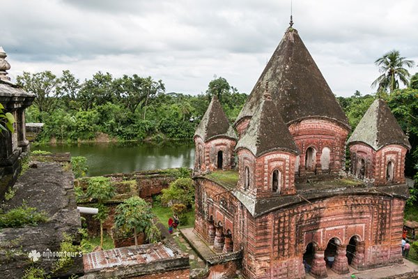 gobinda-temple-600-o.jpg