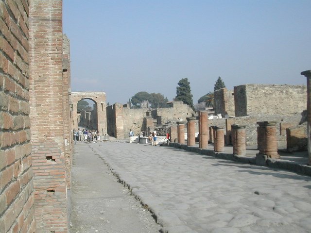 4-Pompei3.jpg