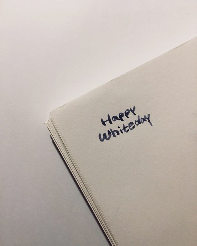 해피화이트데이.jpg