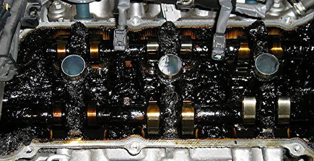 Engine-Oil-Sludge.jpg