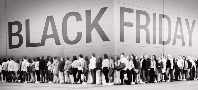 Black-Friday-Line.jpg