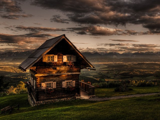 02171_romanticcottage_1600x1200.jpg