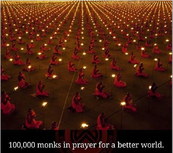 100,000 moks in prayer.JPG