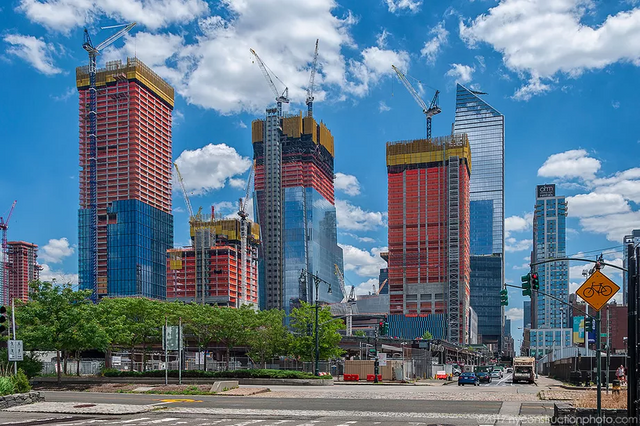 Hudson Yards. Curbed Flickr Pool/NYConstructionPhoto