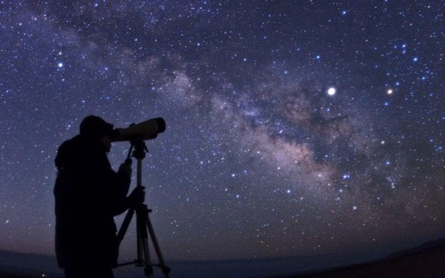 4211870_The_Night_Sky_Like_You_Have_Never_Seen_It_BeforeMAY_NEED_UPDATED_HEADLINE_AND_CAPTION_EXCLUS-xlarge_trans_NvBQzQNjv4BqIbTDq2tM-BCxND-etb_WlK_JuvlXy3Xq7MATOpSMYWc.jpg