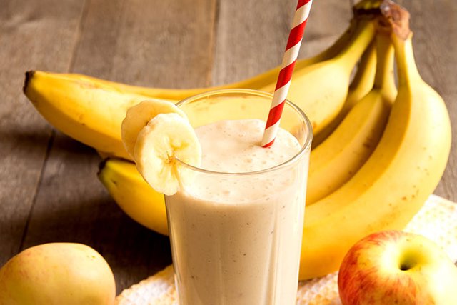 apple-banana-smoothie-720.jpg