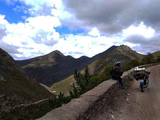 Looking over Montagu Pass.jpg