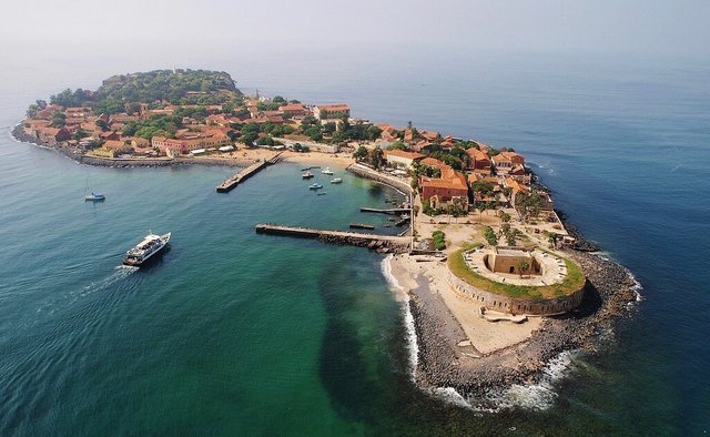 Goree-island.jpg