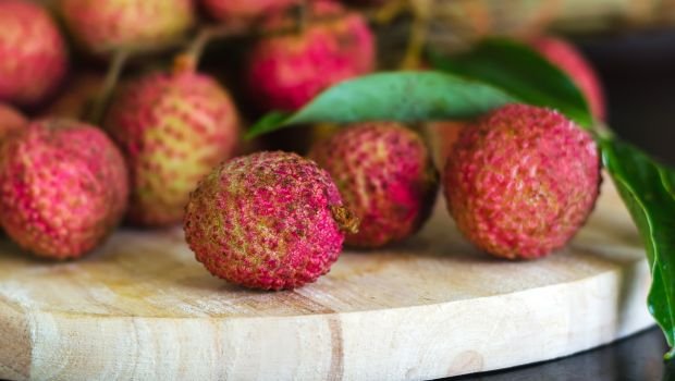 litchi-620x350_620x350_61486101866.jpg