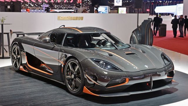 01-koenigsegg-agera-rs-geneva-1.jpg