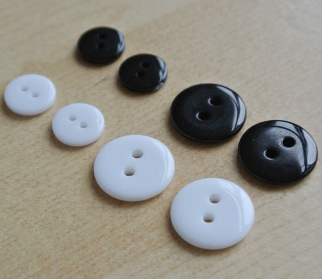 60-lot-1-2cm-white-black-bread-resin-buttons-round-two-holes-flatback-children-clothes-sewing.jpg_640x640.jpg