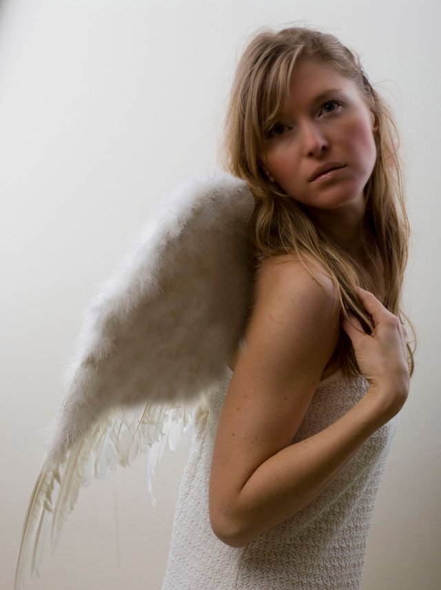 Angel looking up.jpg