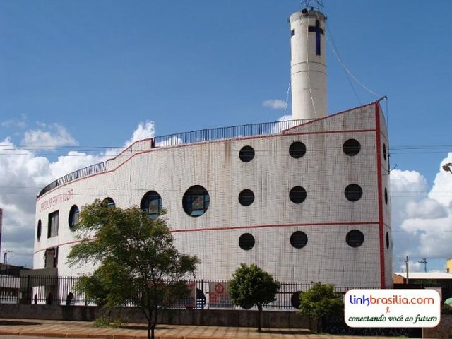 Paroquia santa luzia samambaia sul.jpg