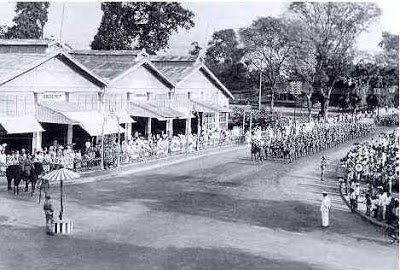 Gedung Sositet Militer tahun 1941 dekat Progo swalayan sekarang.jpg