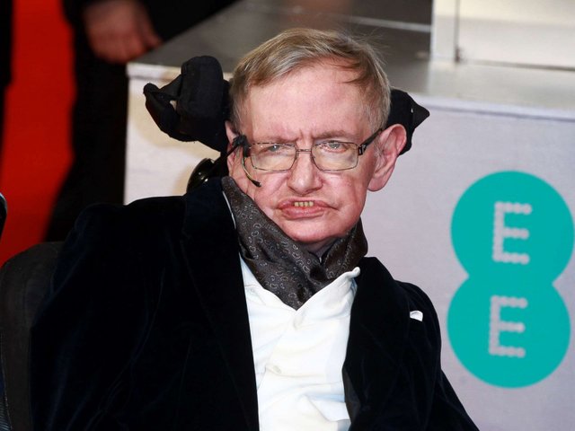 stephen-hawking-1-gty-thg-180313_4x3_1600.jpg