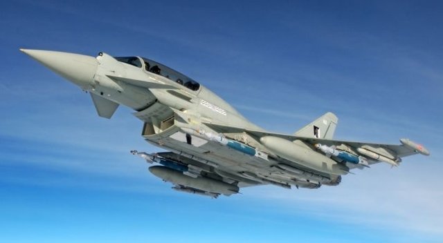 Eurofighter_Typhoon.JPG