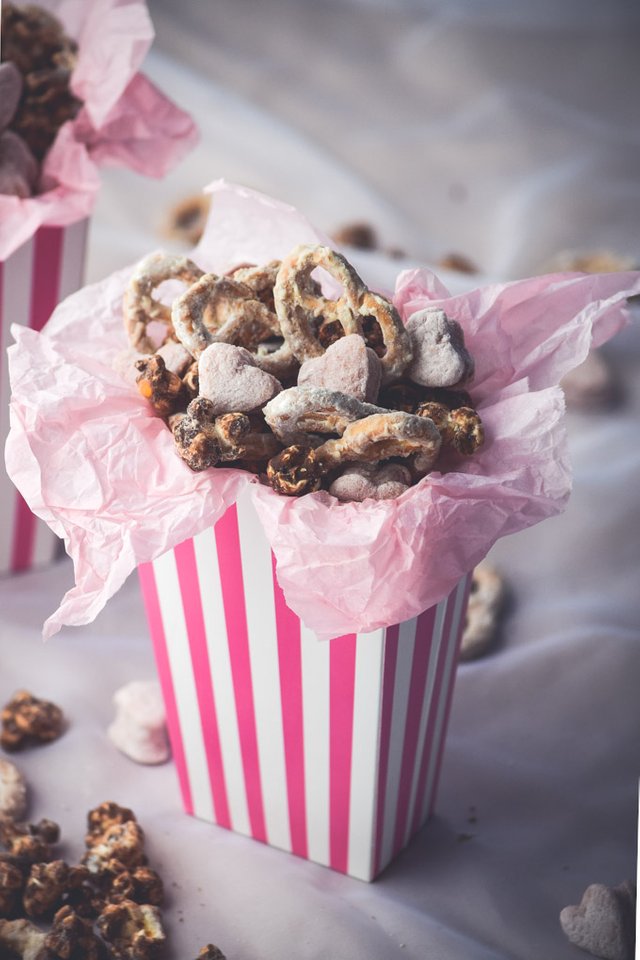 Nutella Popcorn Ultimate Chick-Flick Movie Night Snack Mix. #ValentinesDay.jpg