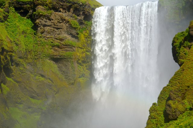the-beautiful-skogafoss-waterfall-in-south-iceland-and-the-legend-of-the-treasure-chest-8.jpg