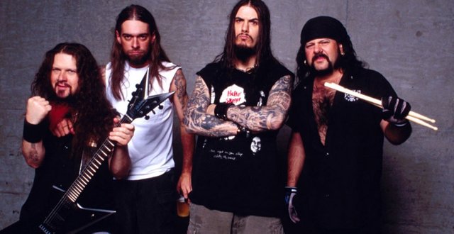 pantera_2001-1000x515.jpg