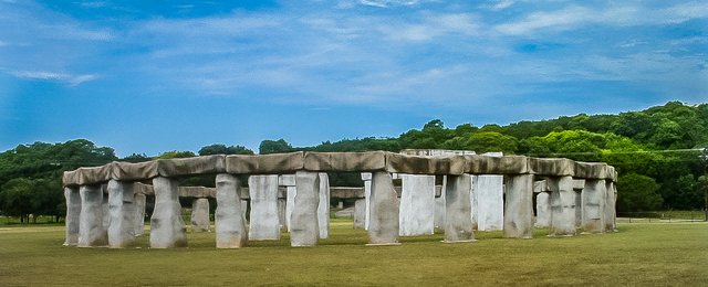 07_18_04_Stonehenge_(20).jpg