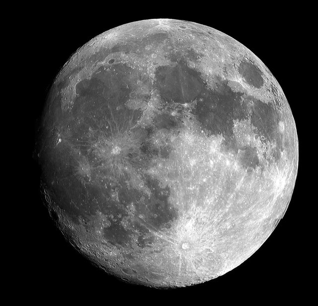 full-moon-496873_1920.jpg