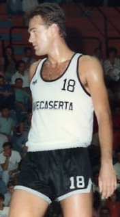 Oscar_Schmidt_1985.jpg