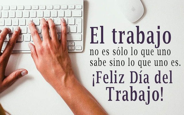 feliz-día-del-trabajador-escritorio-700x437.jpg