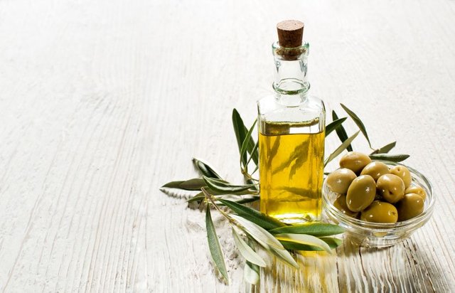 Olive-oil.jpg