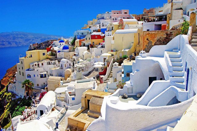 Oia-Santorini-Greece.jpg