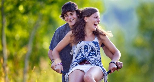 adolescentes-en-bicicleta-507x270.jpg