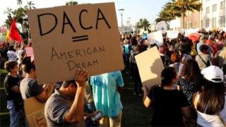 _97797196_daca.jpg